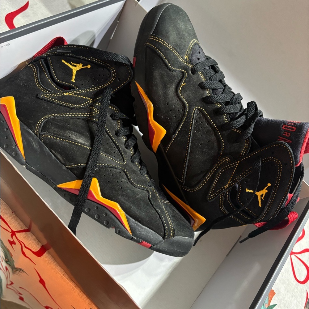 Jordan Air Retro 7 Black and Red Box